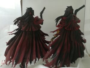 PAK Vincent Valentine FF7 AC normale und limited metallic Version