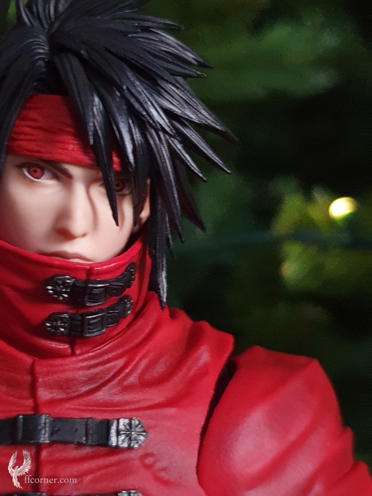 Final Fantasy VII Rebirth Play Arts Shin Vincent Valentine